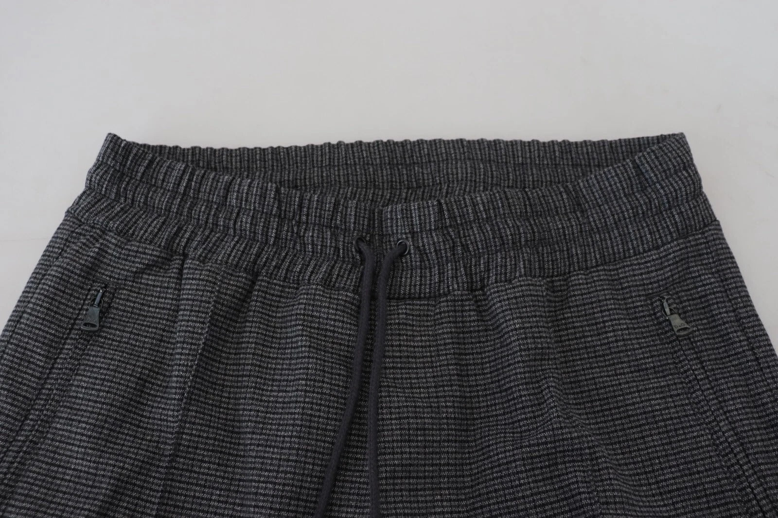 Dolce & Gabbana Gestreifte Woll-Skinny-Hose in Grau