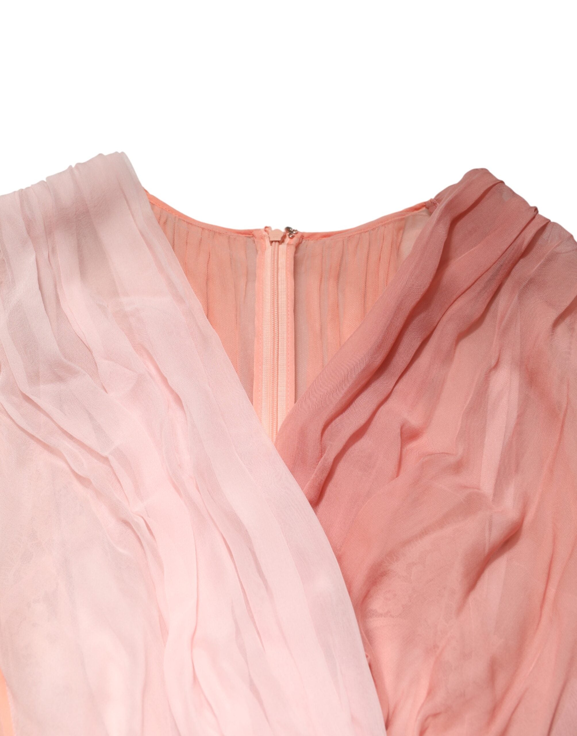 Dolce & Gabbana Rosa Seiden-Tüll Kleid mit langen Ärmeln und V-Ausschnitt