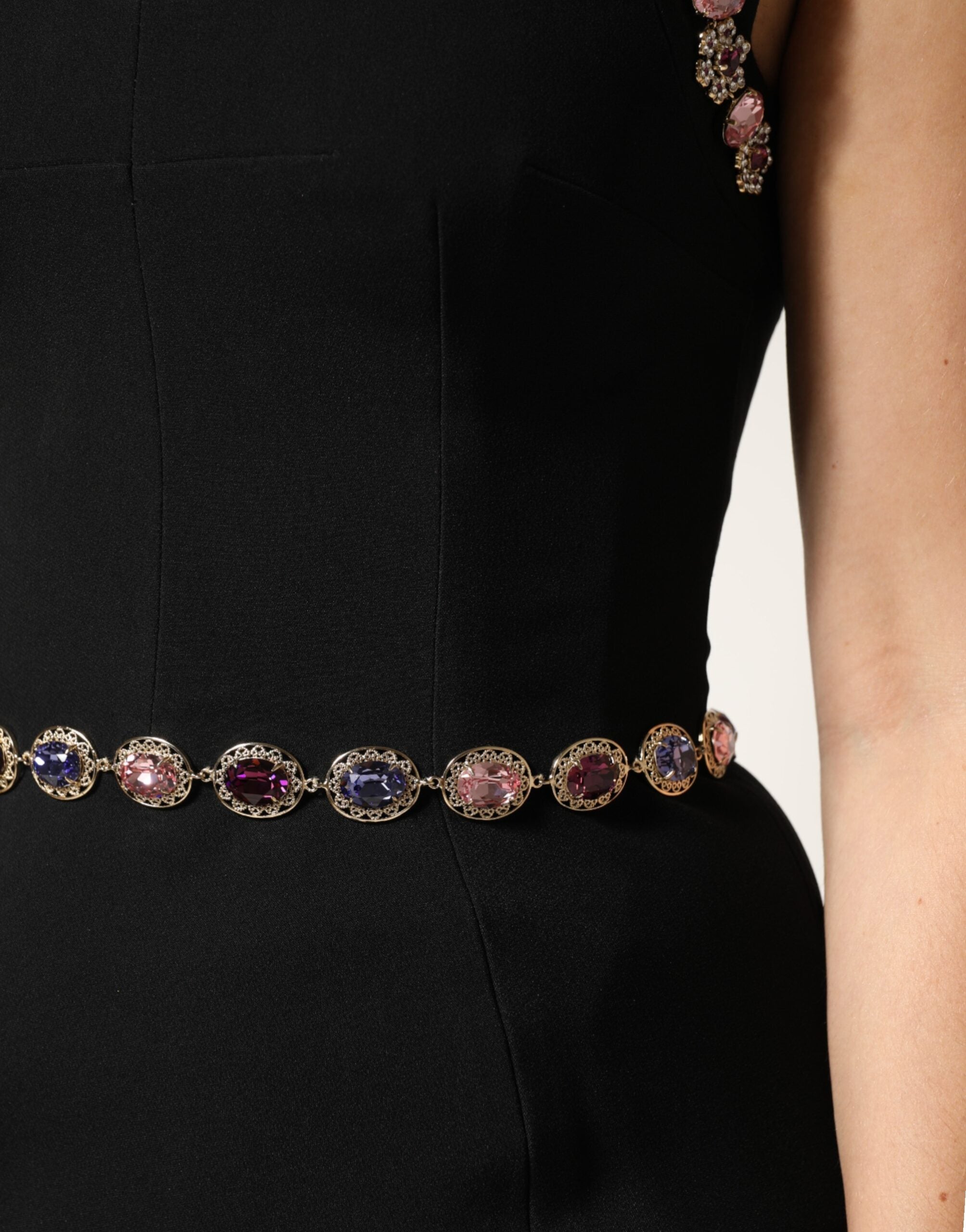 Dolce & Gabbana Schwarzes, verziertes Etui-Meerjungfrauen-Abendkleid