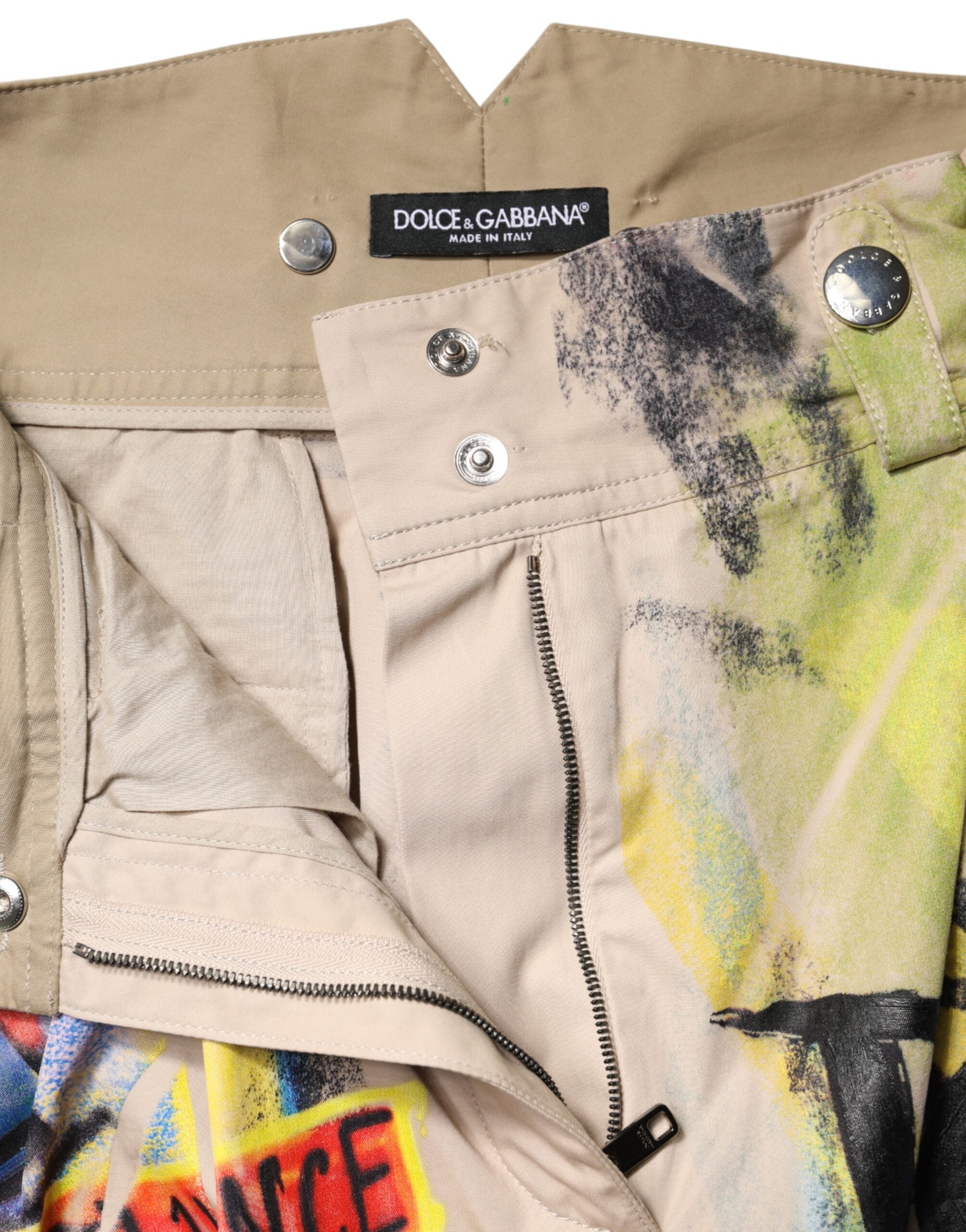 Dolce & Gabbana Mehrfarbige High-Waist Bermuda-Shorts im Graffiti-Stil