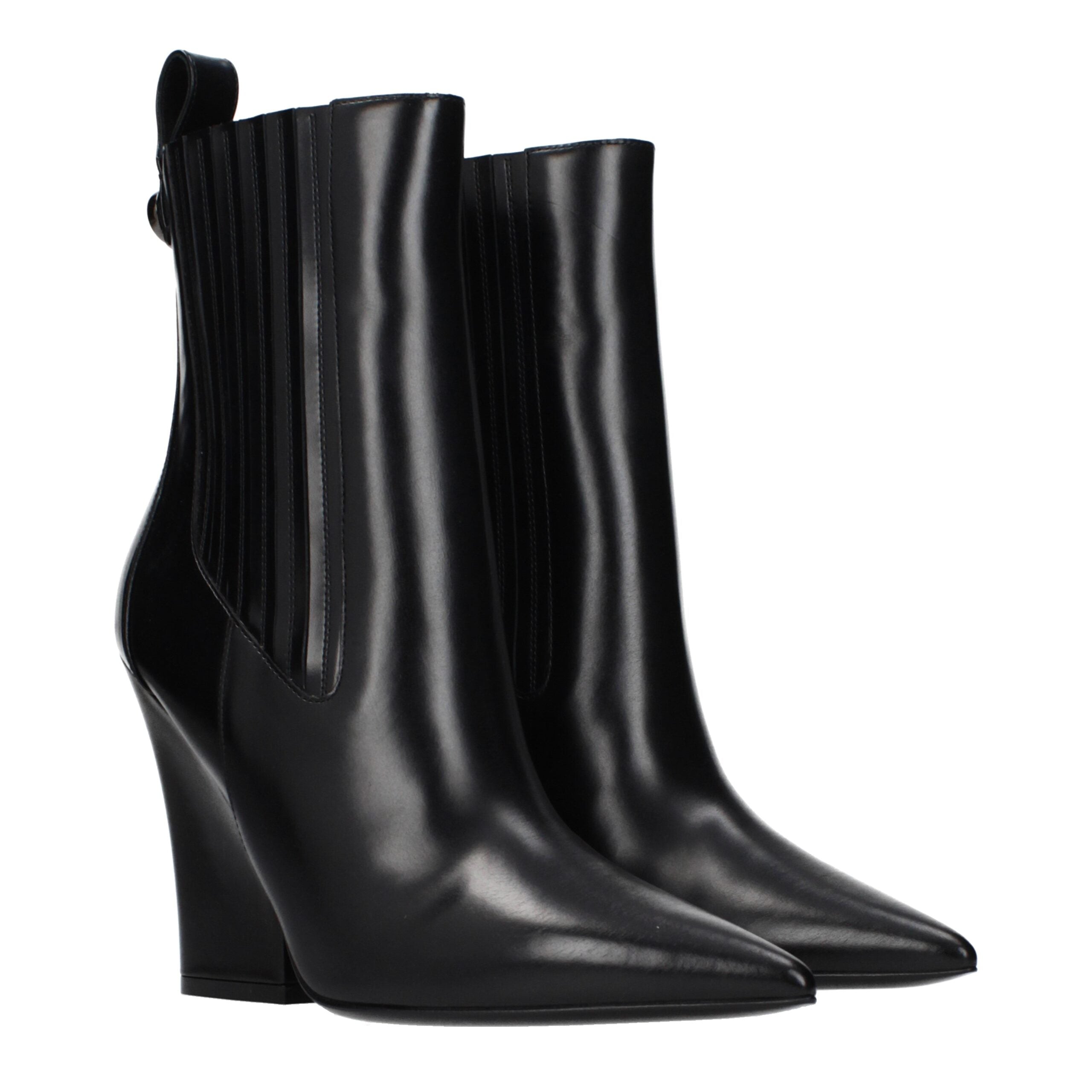 Valentino Garavani Schwarze Leder-Stiefeletten