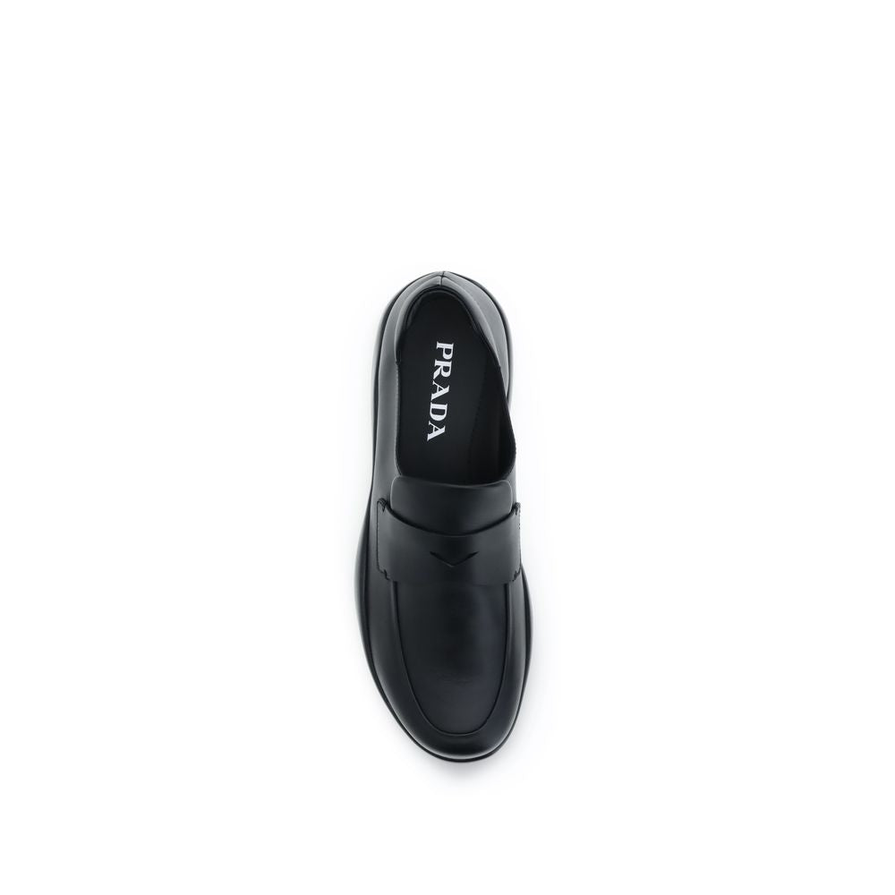 Prada Schwarze "Bos Taurus" Kalbsleder Loafer zum Hineinschlüpfen